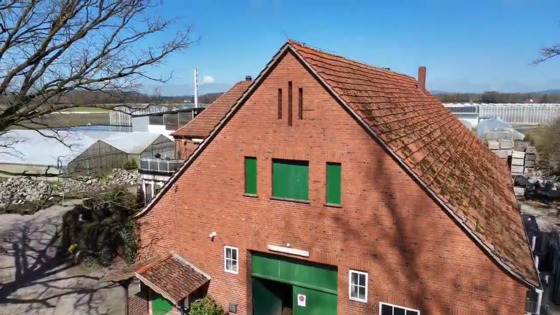 Paddy's Biolandhof von oben